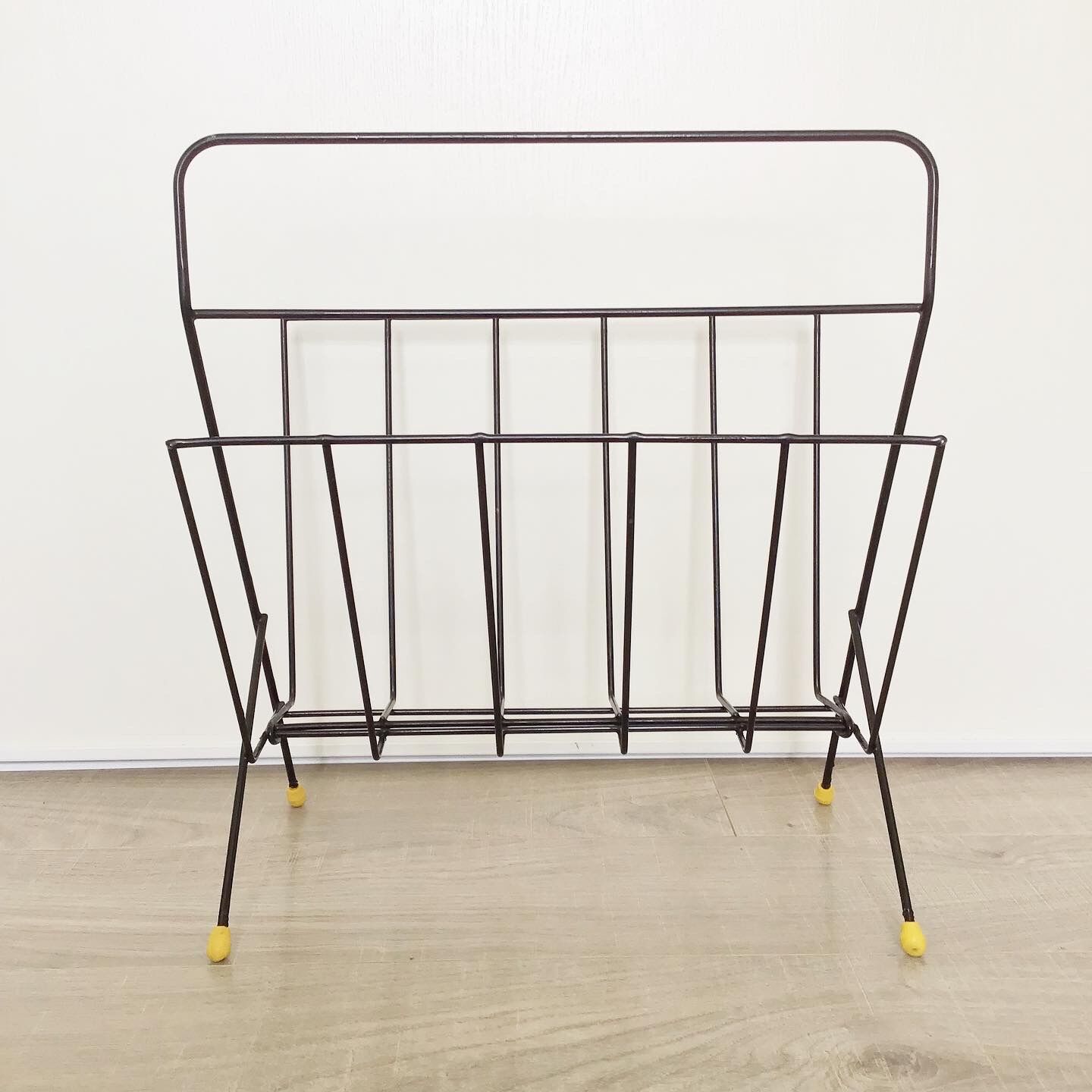 Vintage magazine holder