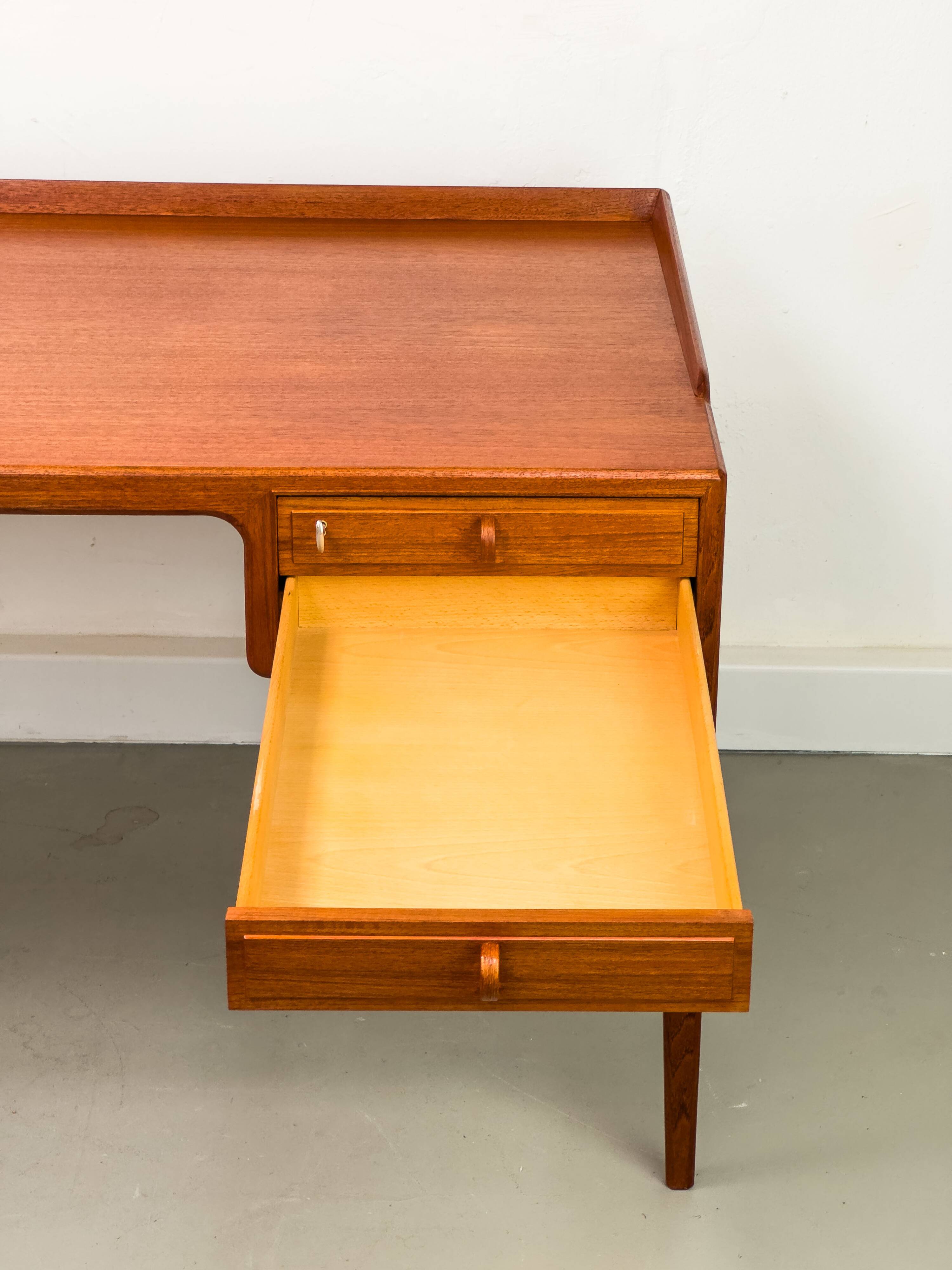 Teak Desk by Bertil Fridhagen for Bodafors, 1960s