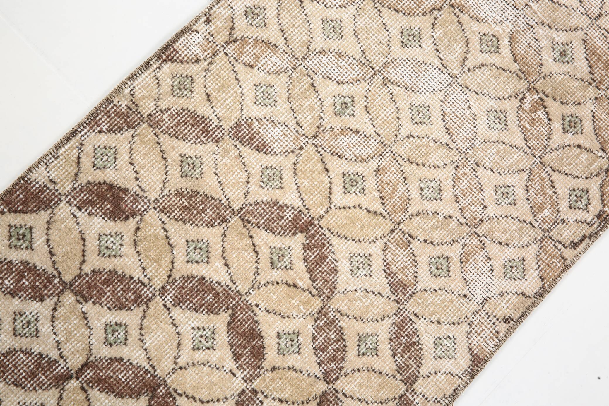 2x9 Soft Pastel Beige Turkish Runner Rug, 54x276Cm FREE SHIPPING