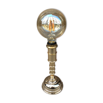 Lampe vintage et ampoule Indu