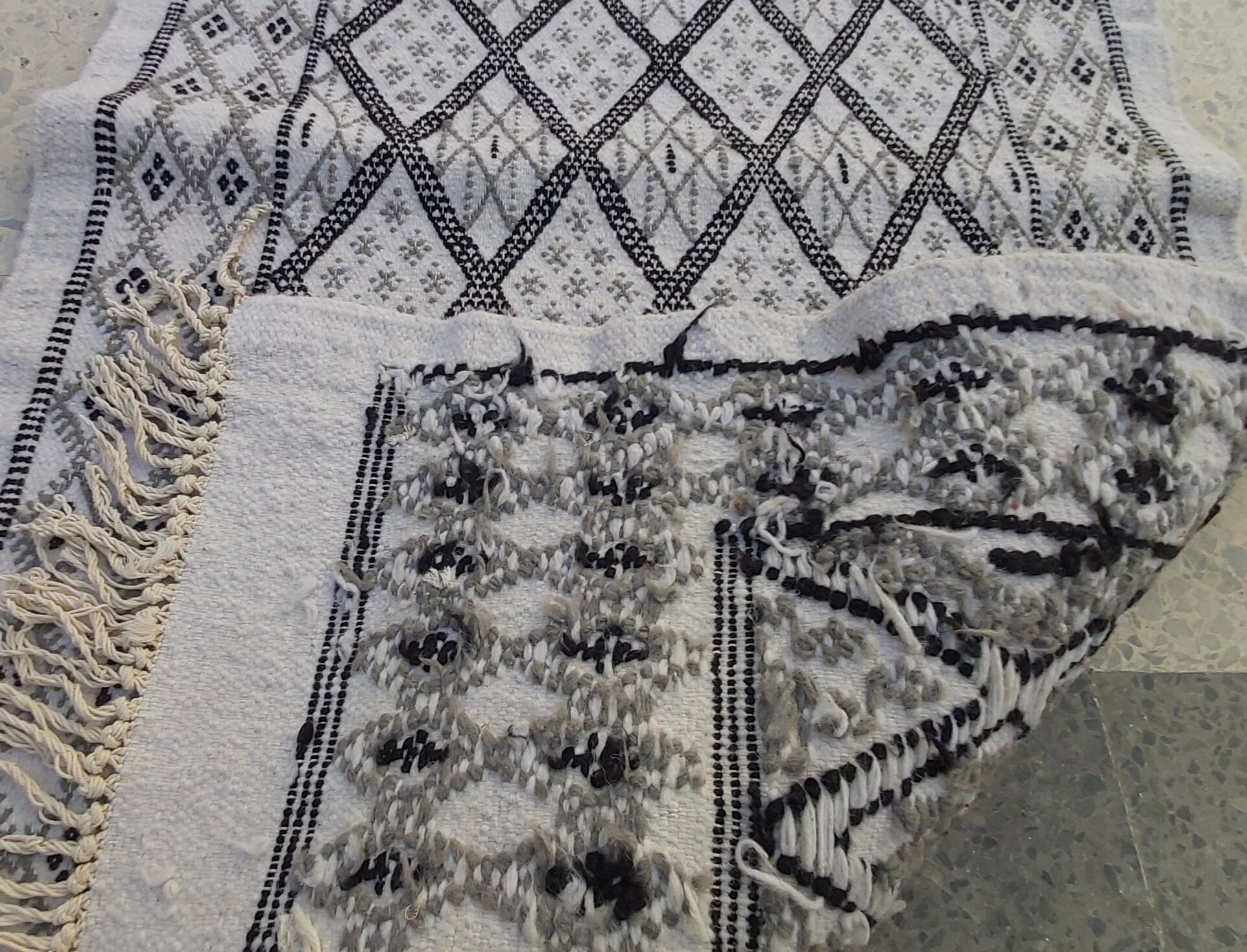 Handmade white carpet corridor 370x80cm
