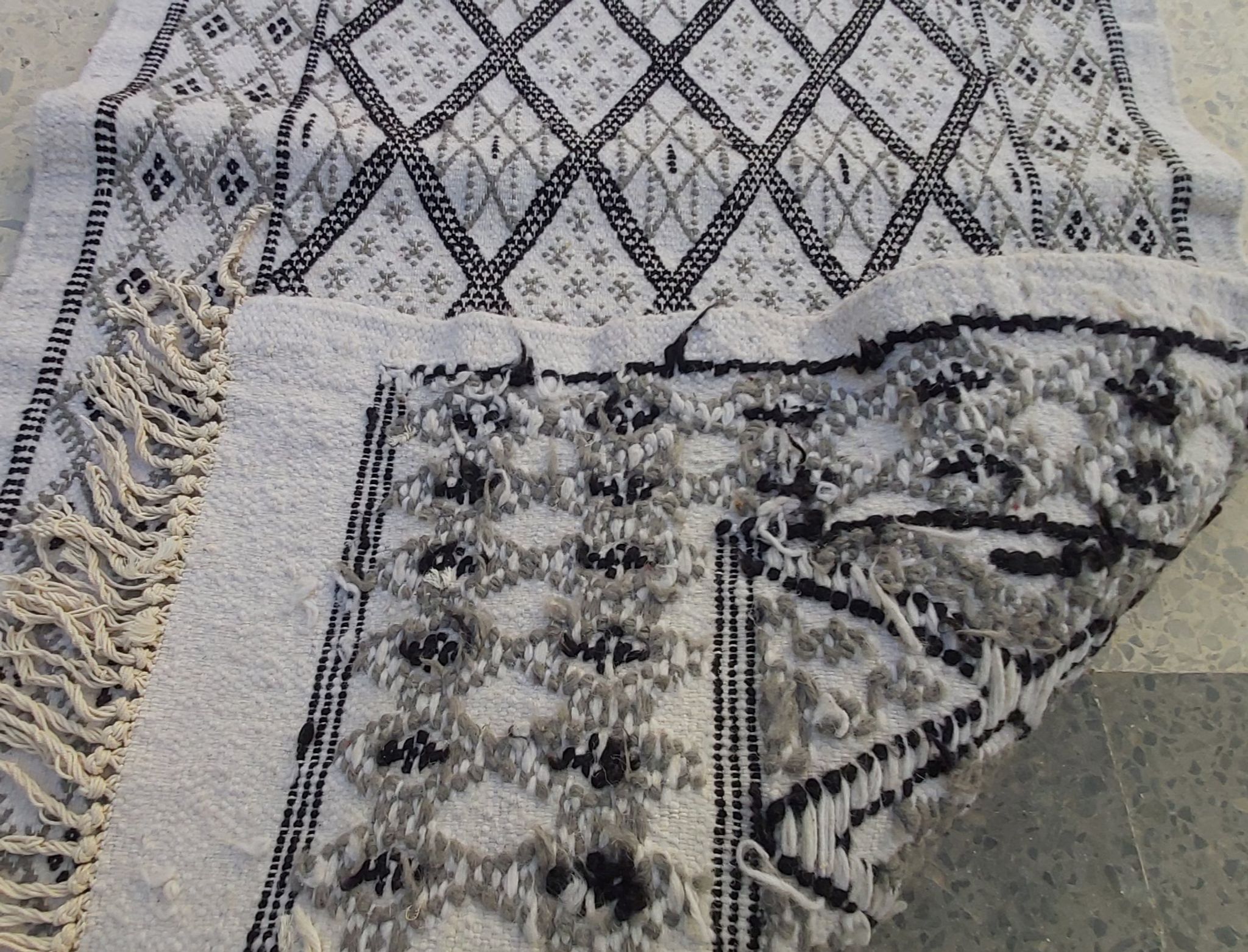 Handmade white carpet corridor 370x80cm