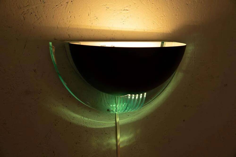 Memphis wall lamp from the 80s, Space Age uplight style.