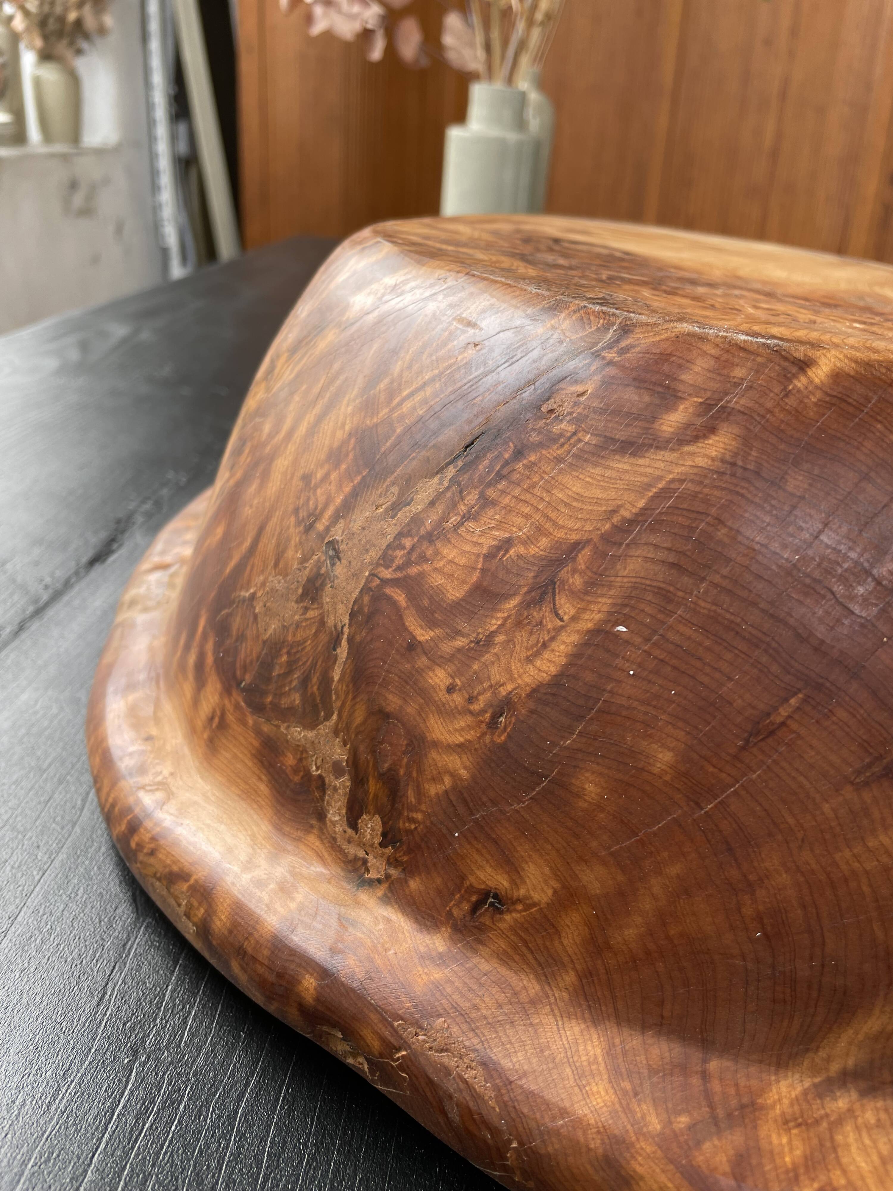 XL thuja root wooden dish