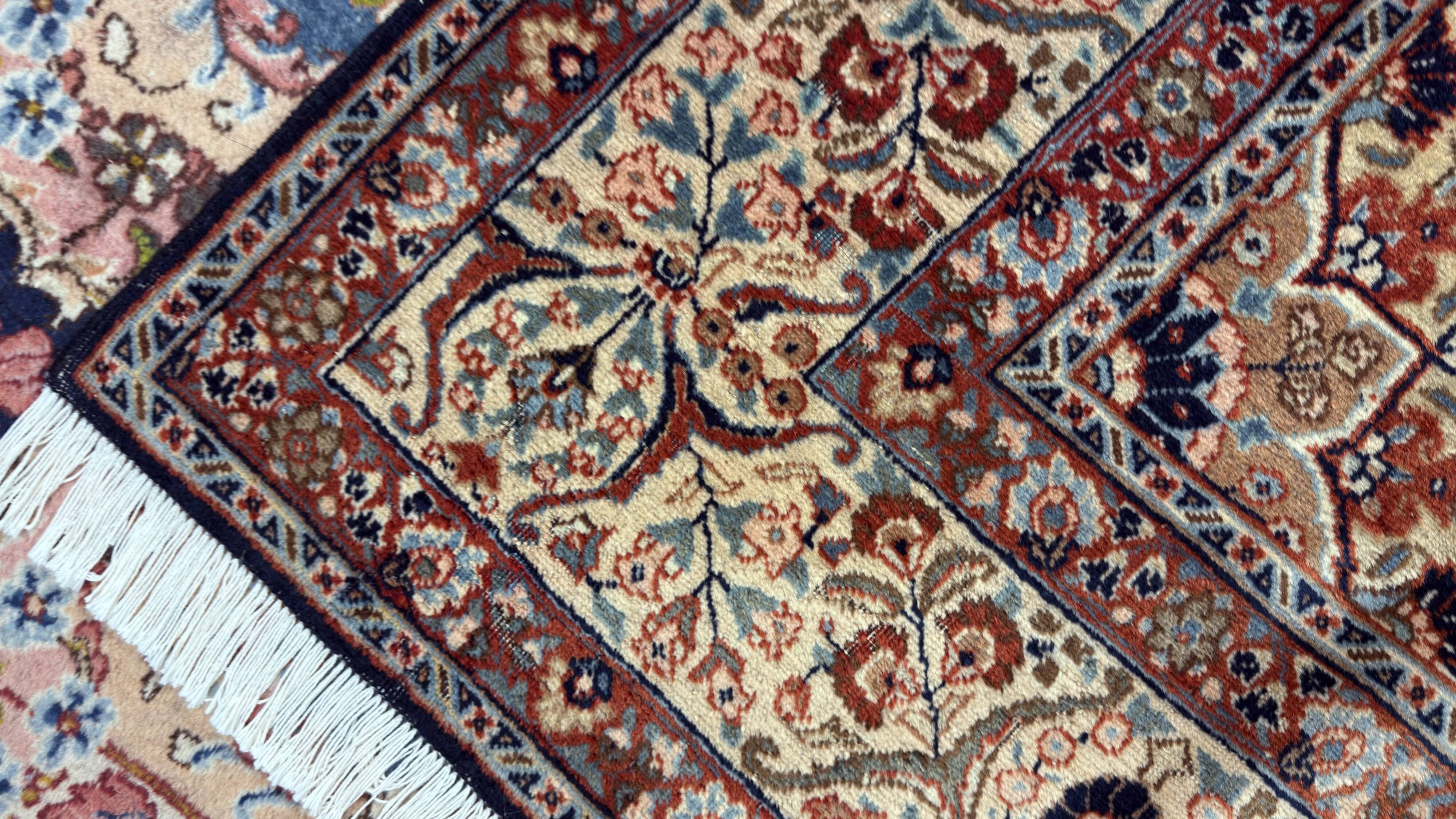 Large Handmade Turkish Wool Rug, 230 x 340 cm – Luxury Floral Rug Hand-Knotted