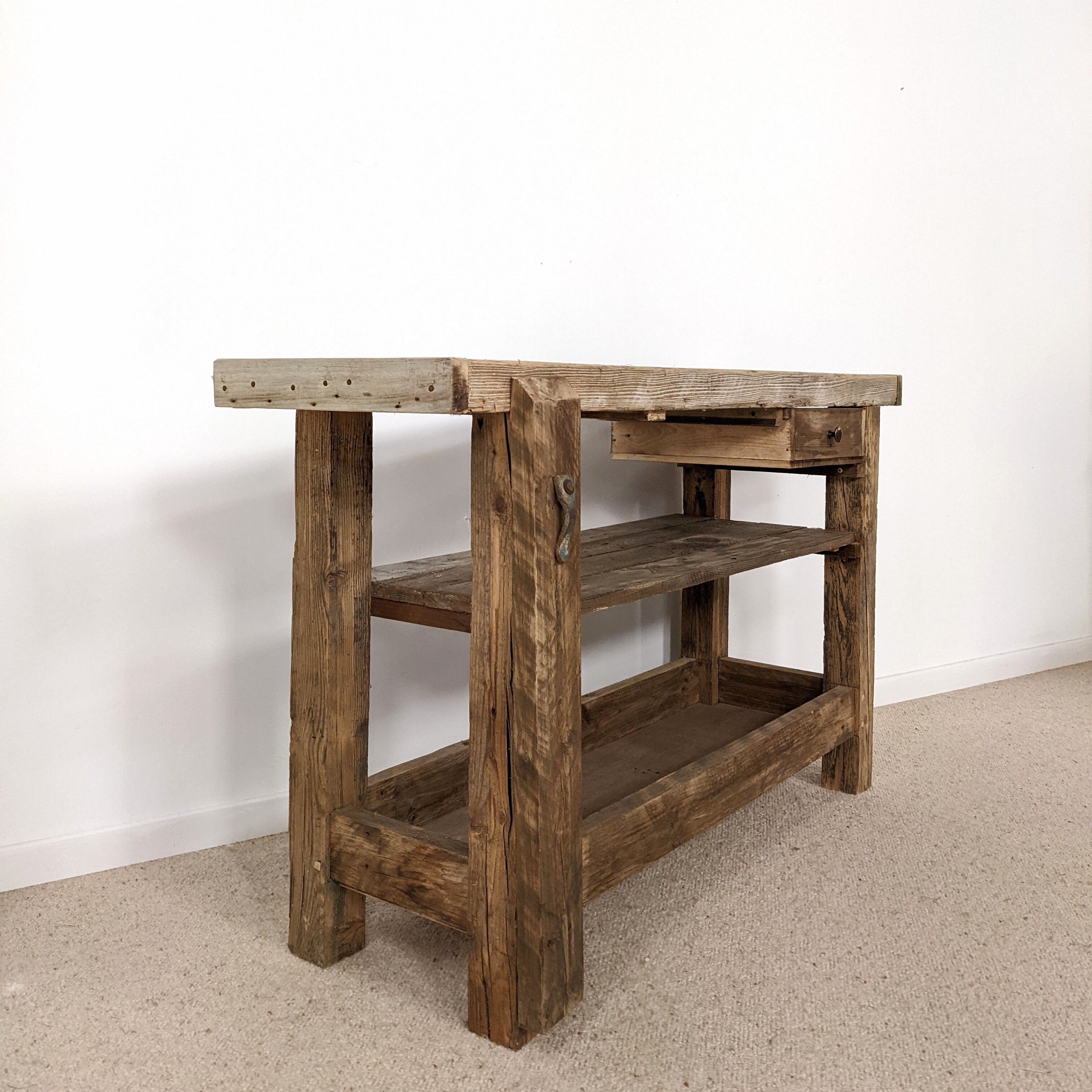 Old Established - 1044