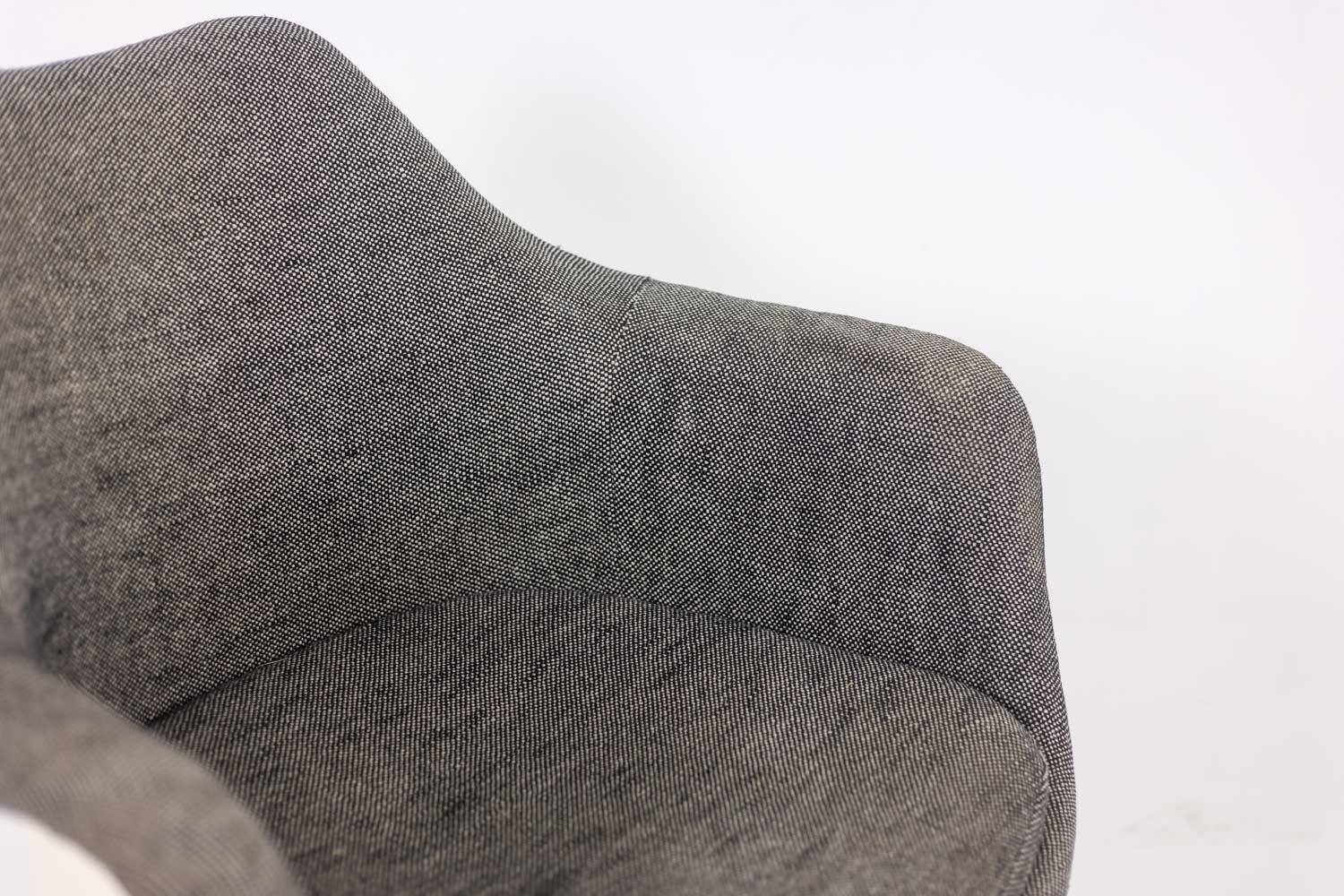 Eero Saarinen for Knoll. 'Tulip' armchair. 1960s/1970s.