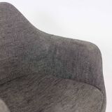 Eero Saarinen for Knoll. 'Tulip' armchair. 1960s/1970s.