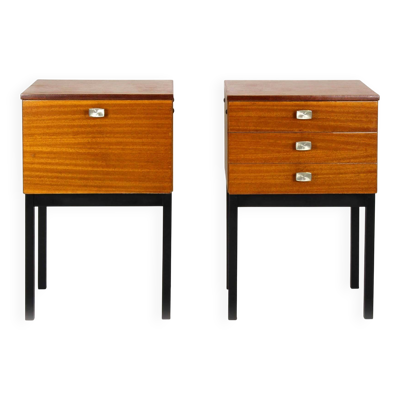 Tables de nuit en acajou tchécoslovaque de style mid-century modern par Up Závody, années 1970.