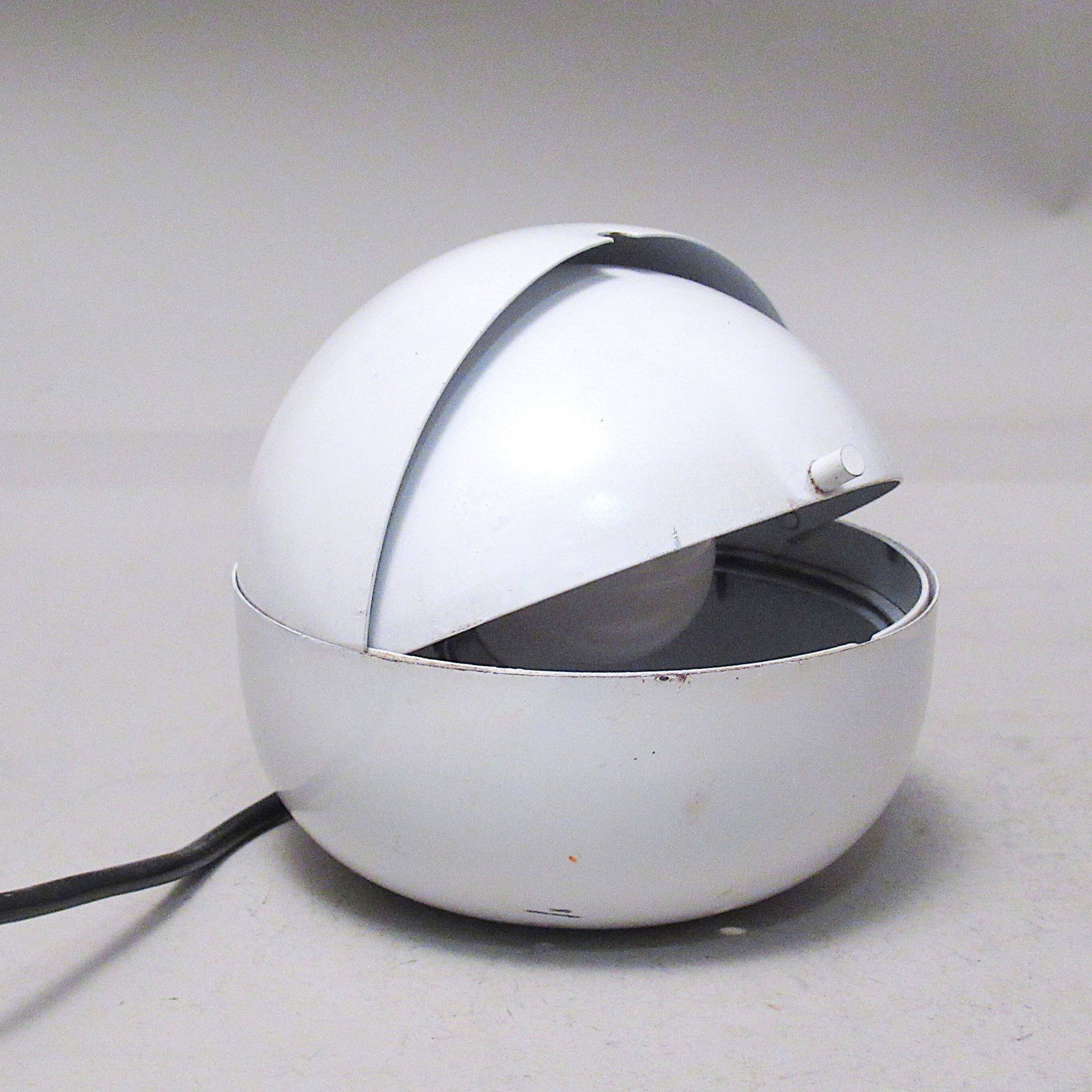 Lampe boule à volet pivotant Lamperti, années 60