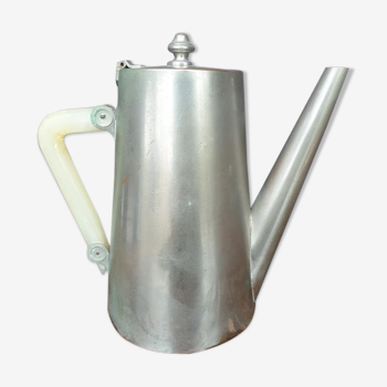 Pot teapot or coffee maker chromed metal handle bakelite white