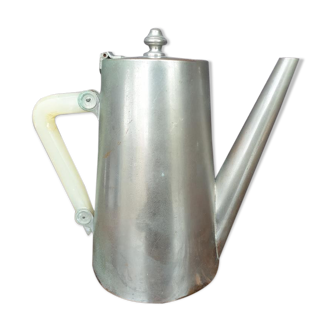 Pot teapot or coffee maker chromed metal handle bakelite white