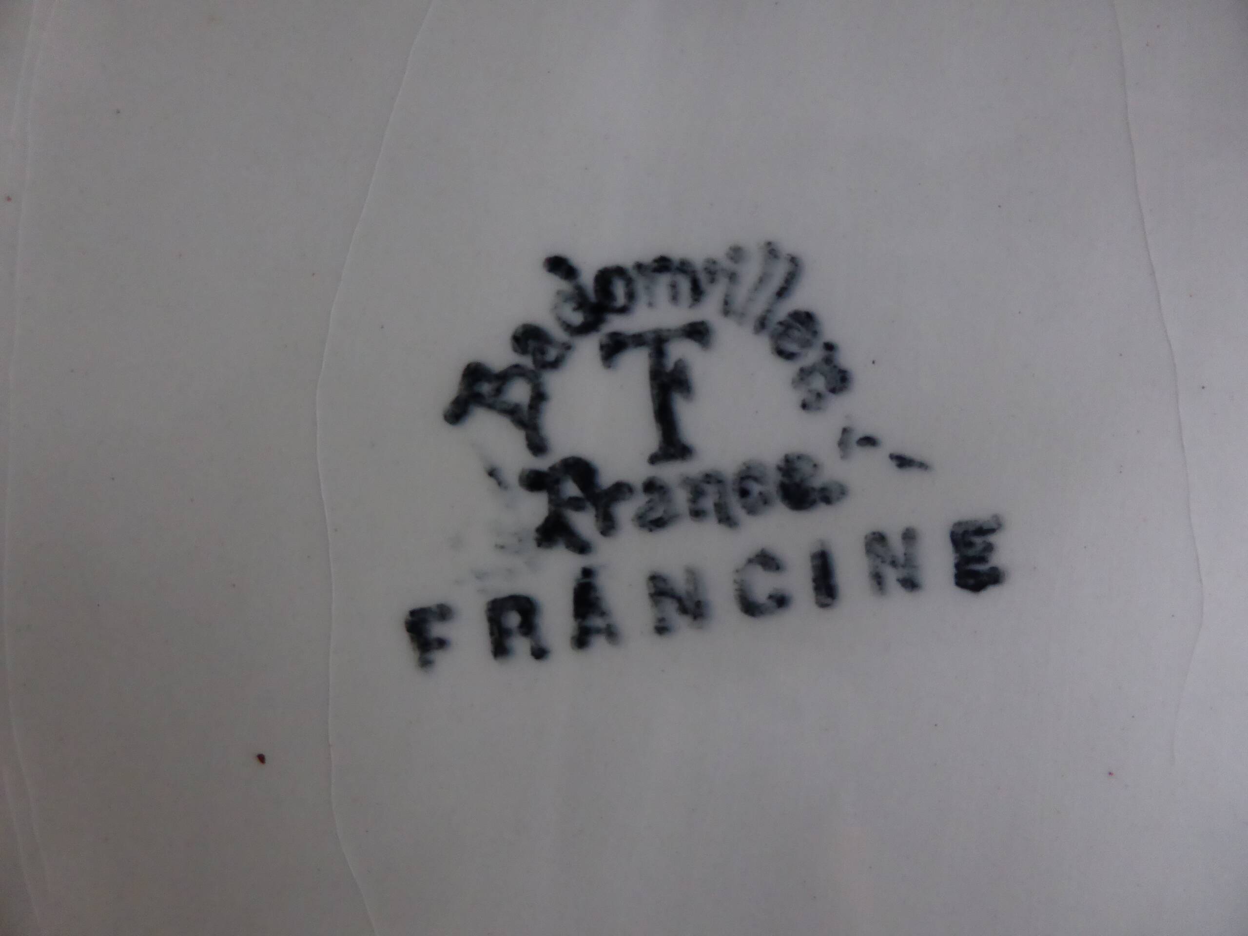 Oval serving platter by Badonviller Francine 200870