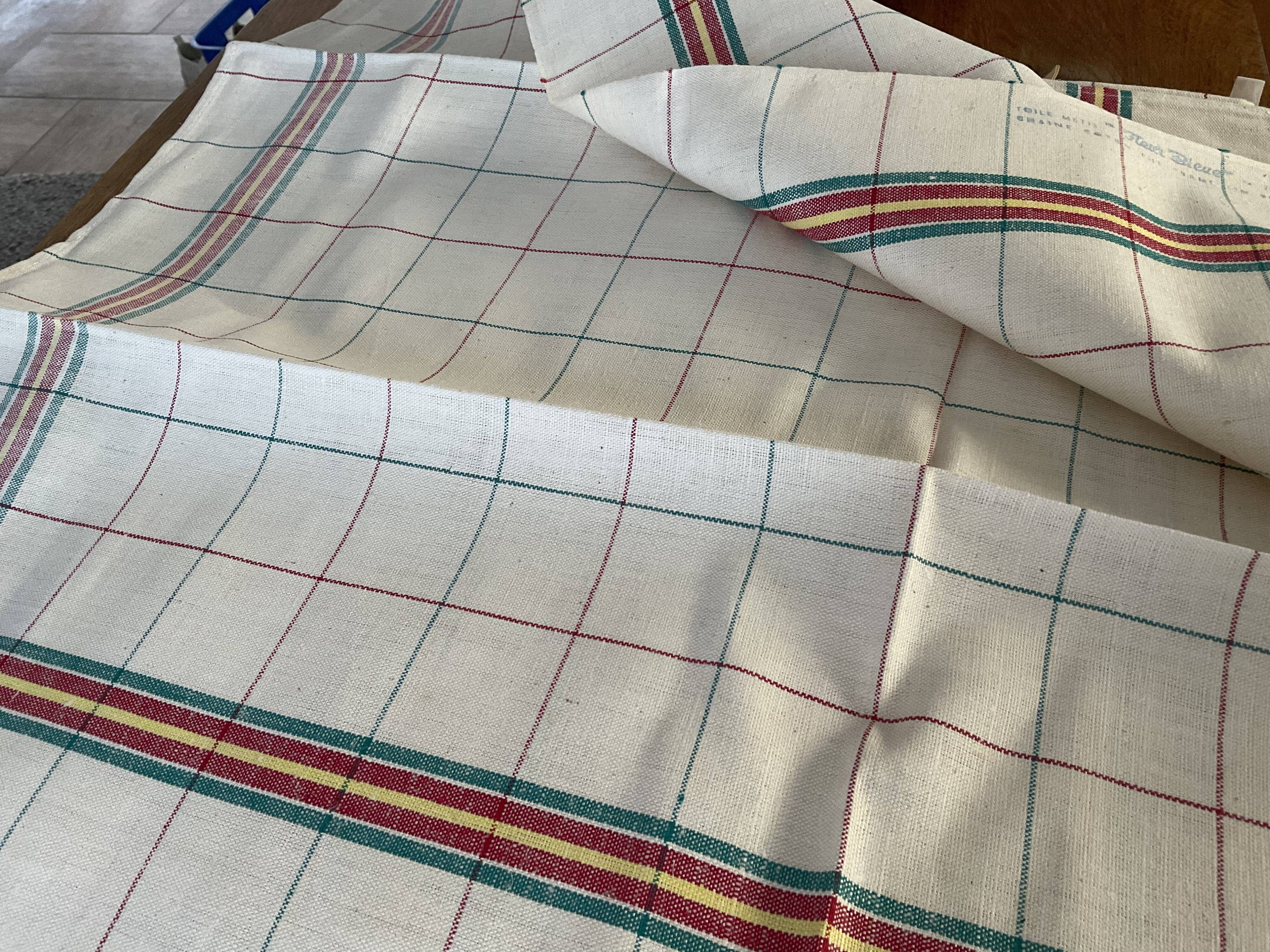 6 tea towels in metis, blue flower