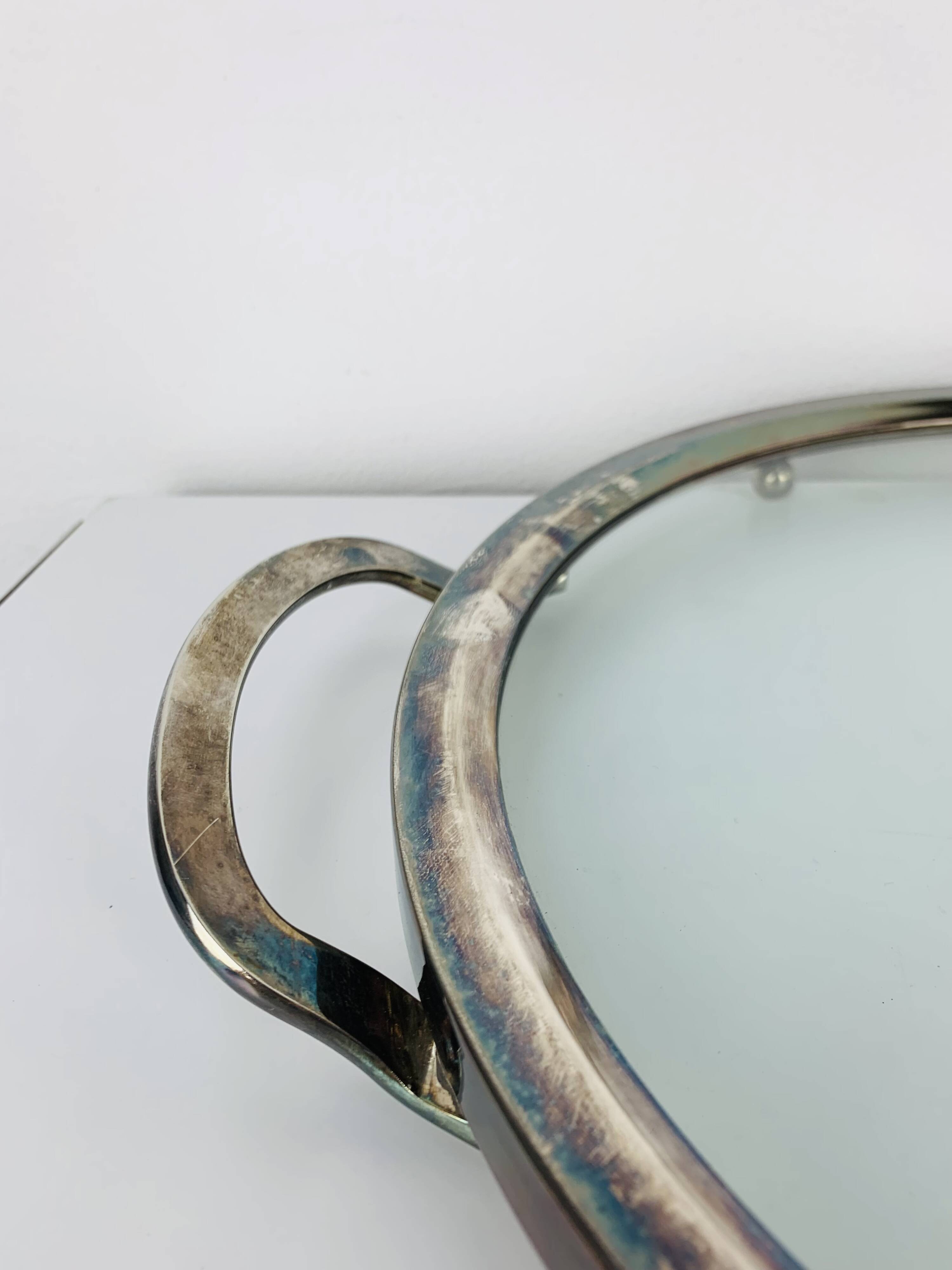 Plateau en métal argenté et verre, vintage