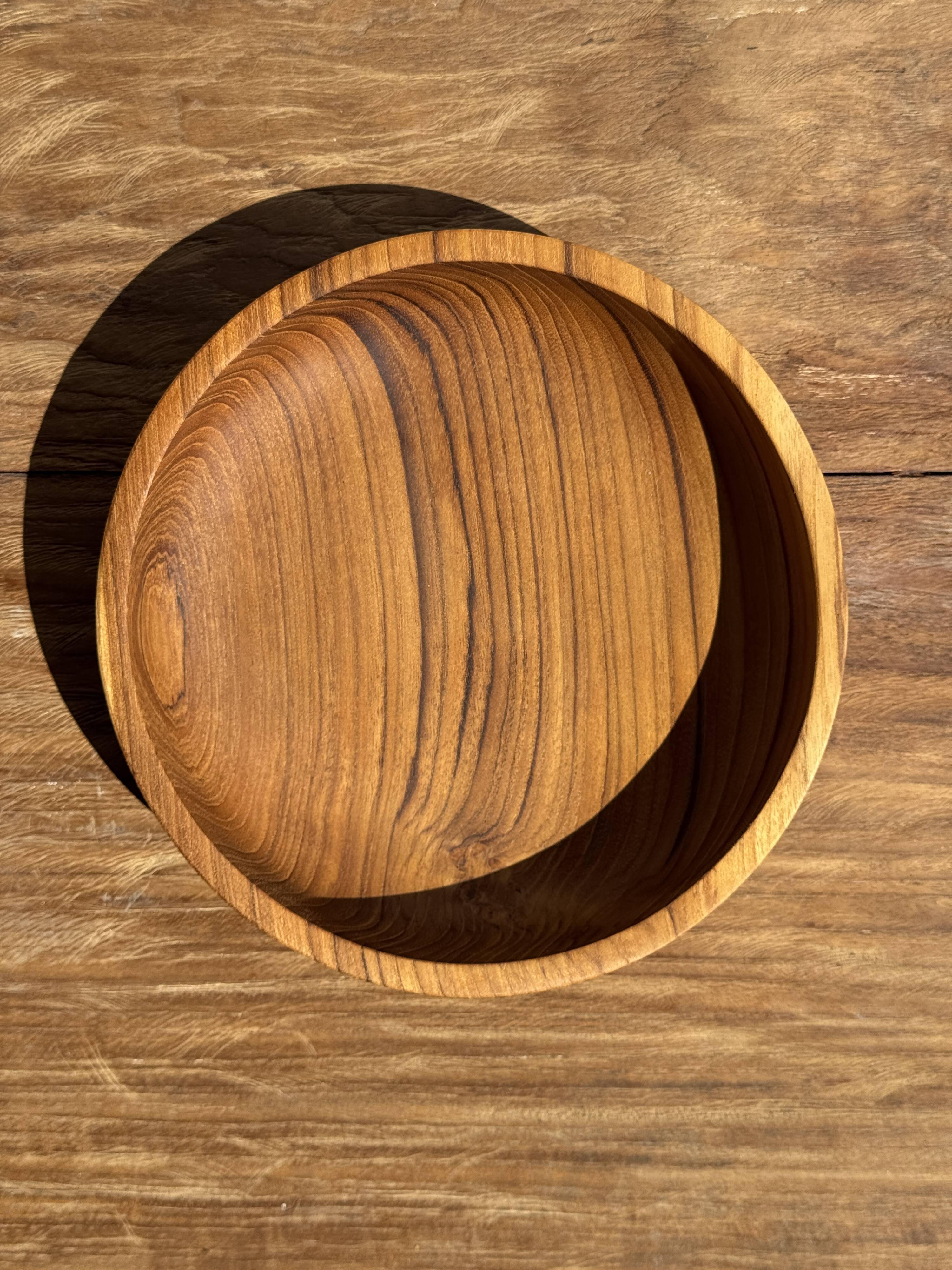 Bowl, cut or presentation plate in monoxyle teak D21 H5