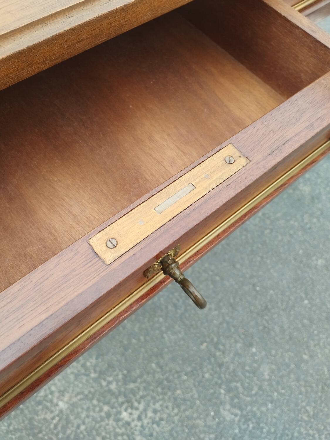 Beau bureau plat ancien style louis xvi
