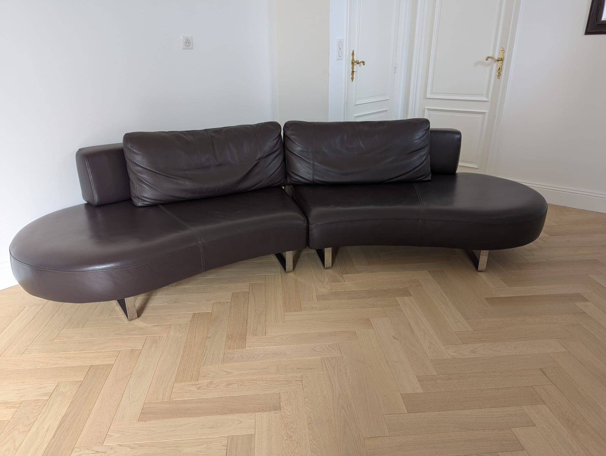 Steiner Mandala Sofa – 2016 Edition – Louisiana Leather (brown) – Like new condition