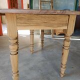 Renovated oval table