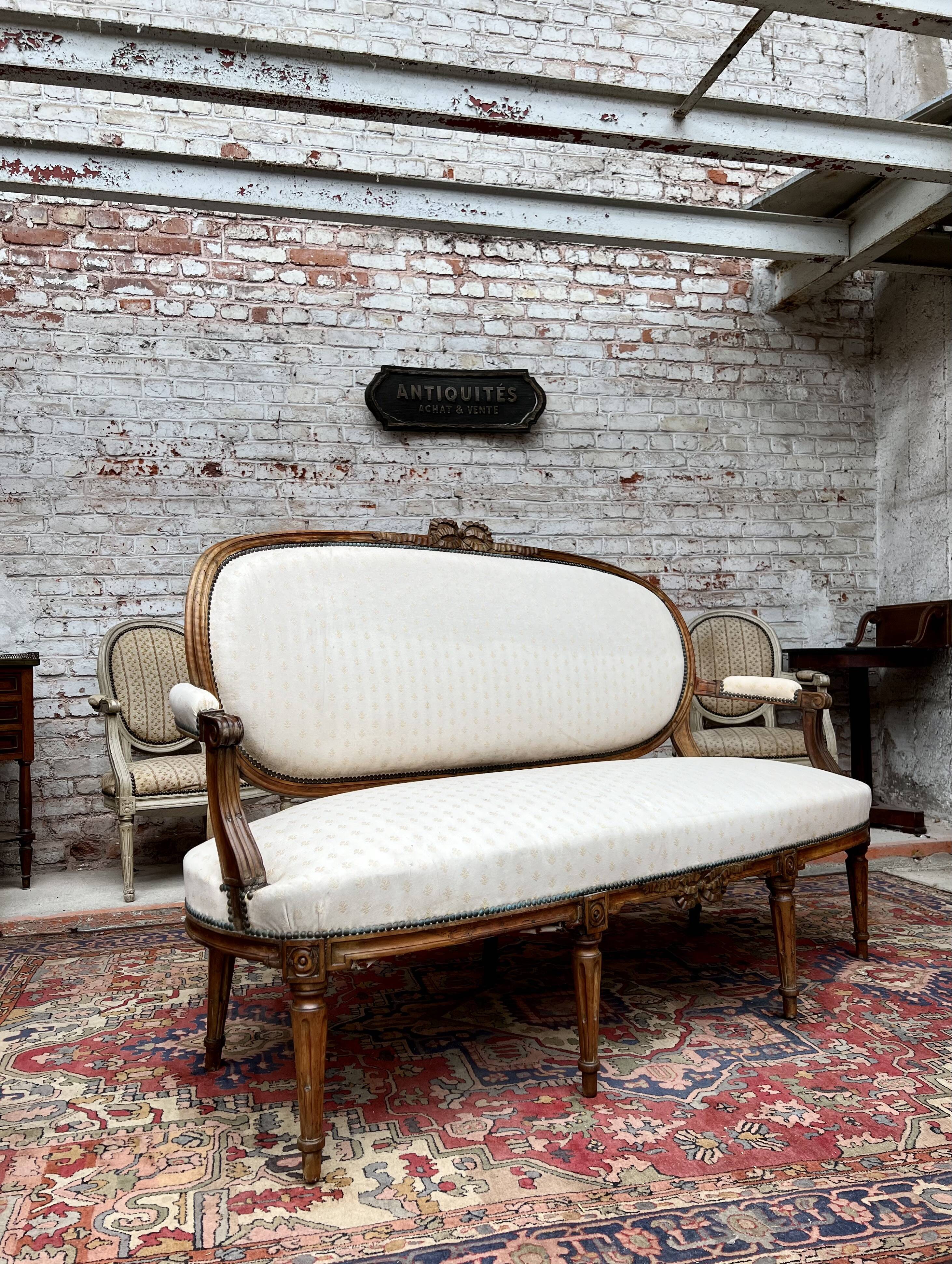 Natural wood sofa Louis XVI XVIIIth