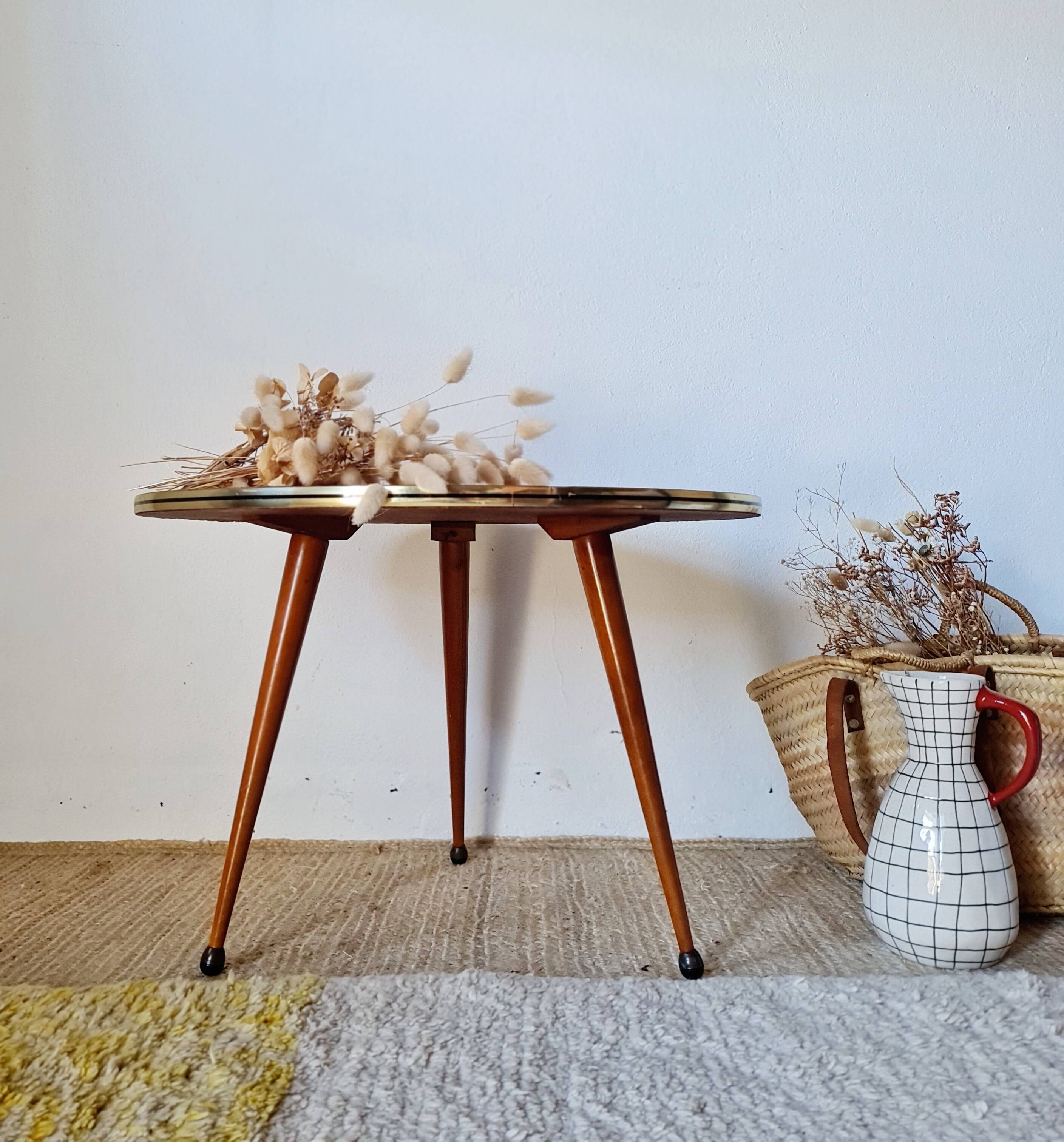 Vintage tripod side table, marquetry diamond top – 50/60
