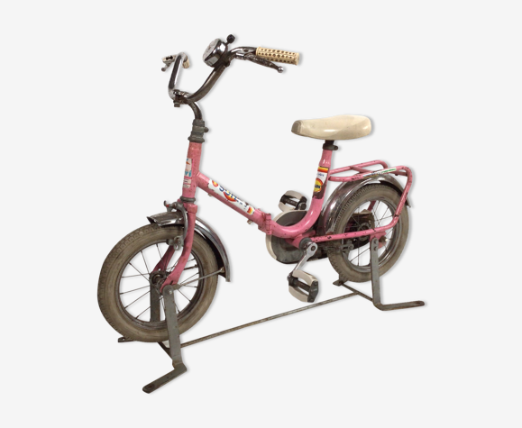 italian pink bicycle from the fair
