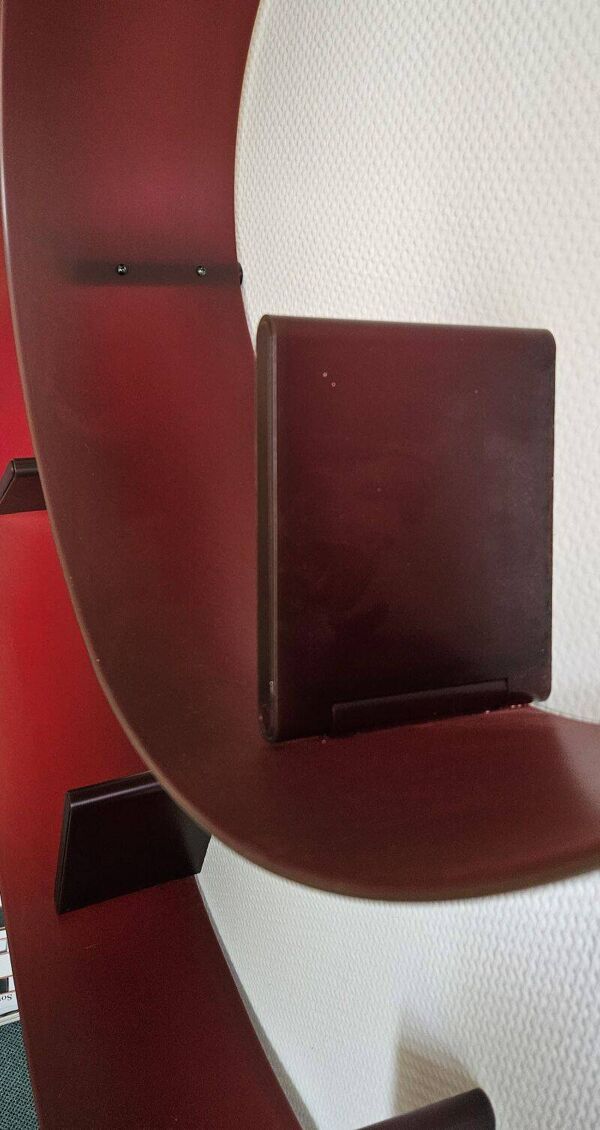 Etagère /Bibliothèque Rouge Bookworm De Kartell Du Designer Ron Arad