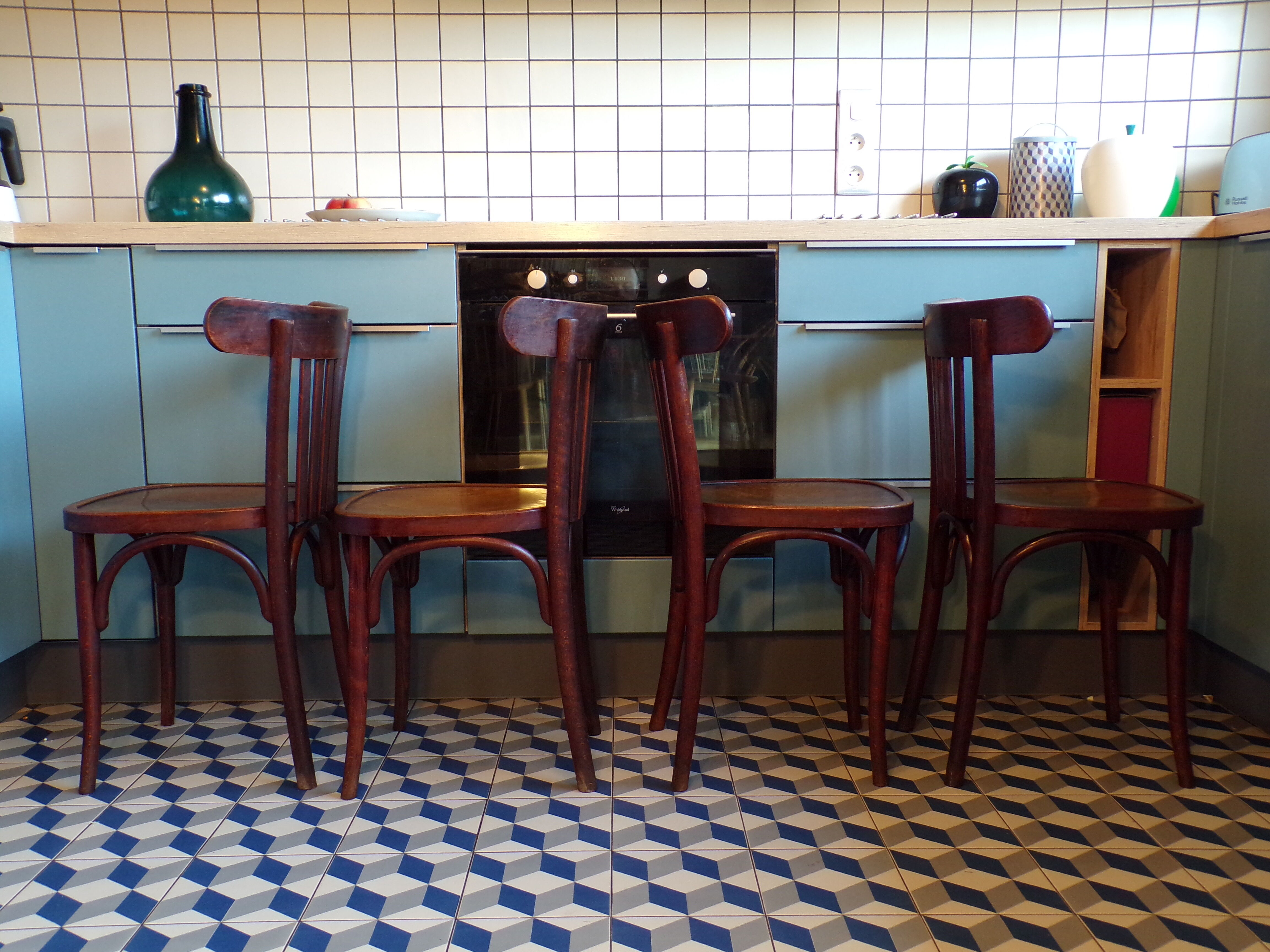 Suite 4 chairs bistro Fischel