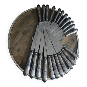 Set of 22 knives