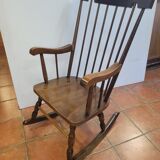 Rocking chair en bois massif