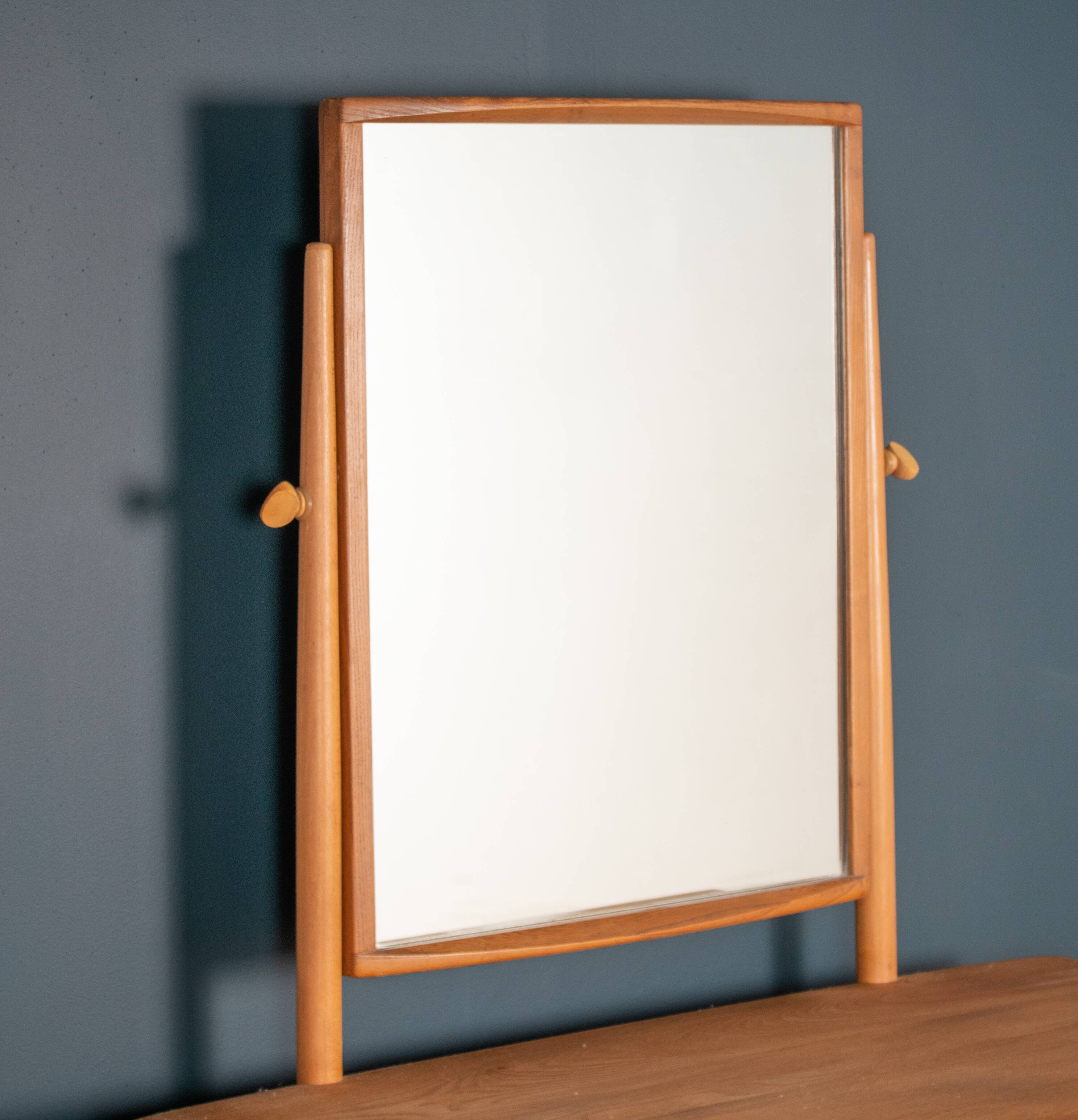 Vintage Restored Ercol Windsor Model 483 Vanity Chest Of Drawers With Mirror