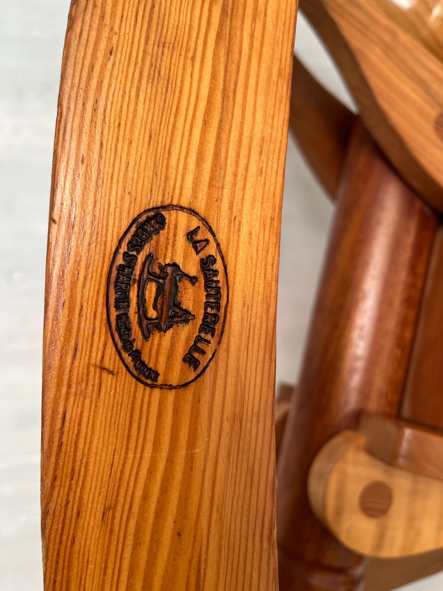 Vintage rocking wooden grasshopper chair