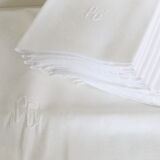 Rectangular damask cotton case and its 11 towels, PG monogram, vintage