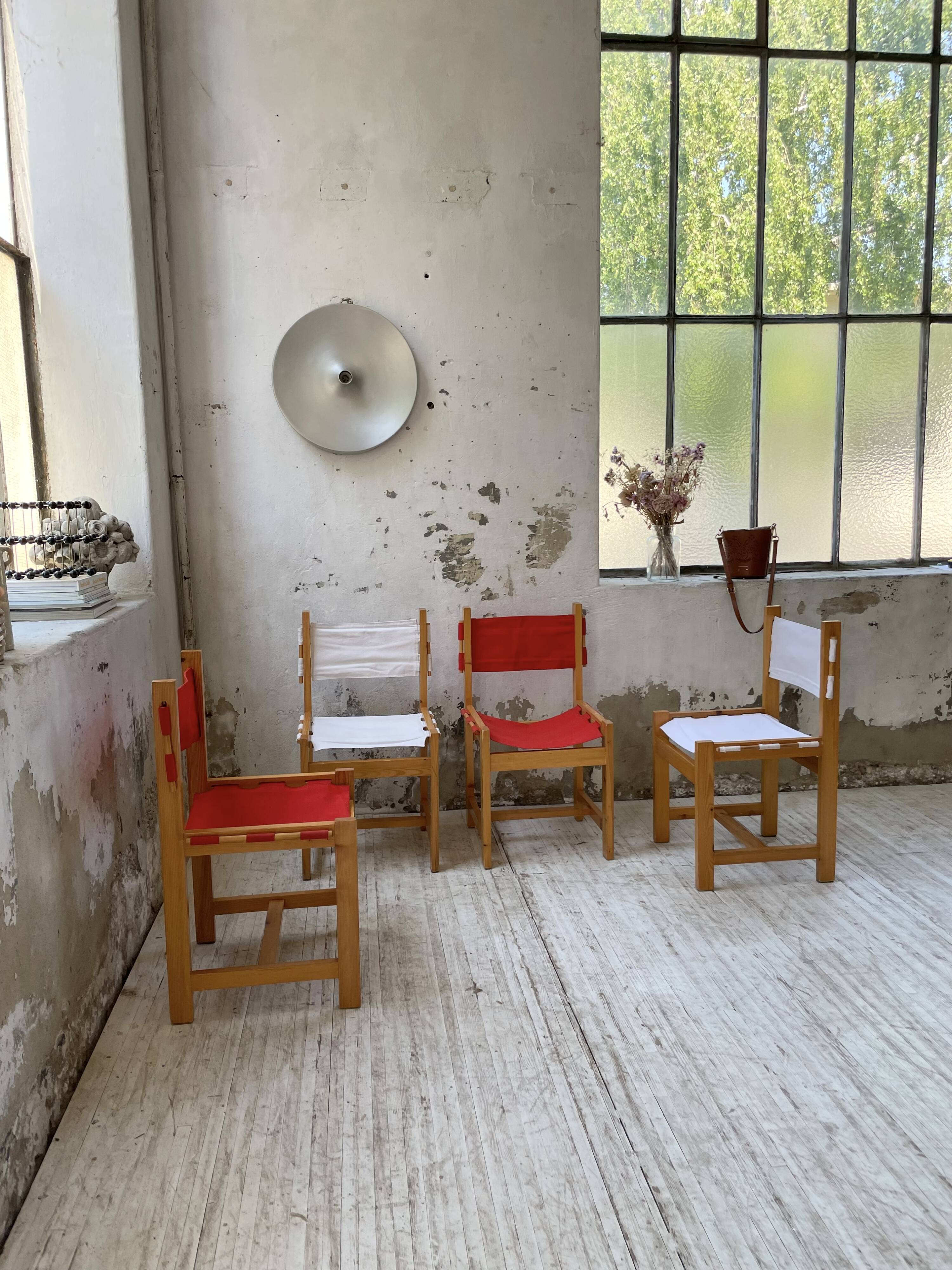 Set of 4 80s colored pine chairs