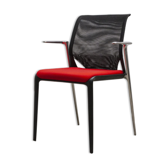 Chaise visiteur vitra medaslim rouge et noir