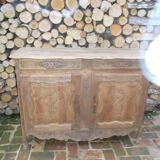 Country-style sideboard