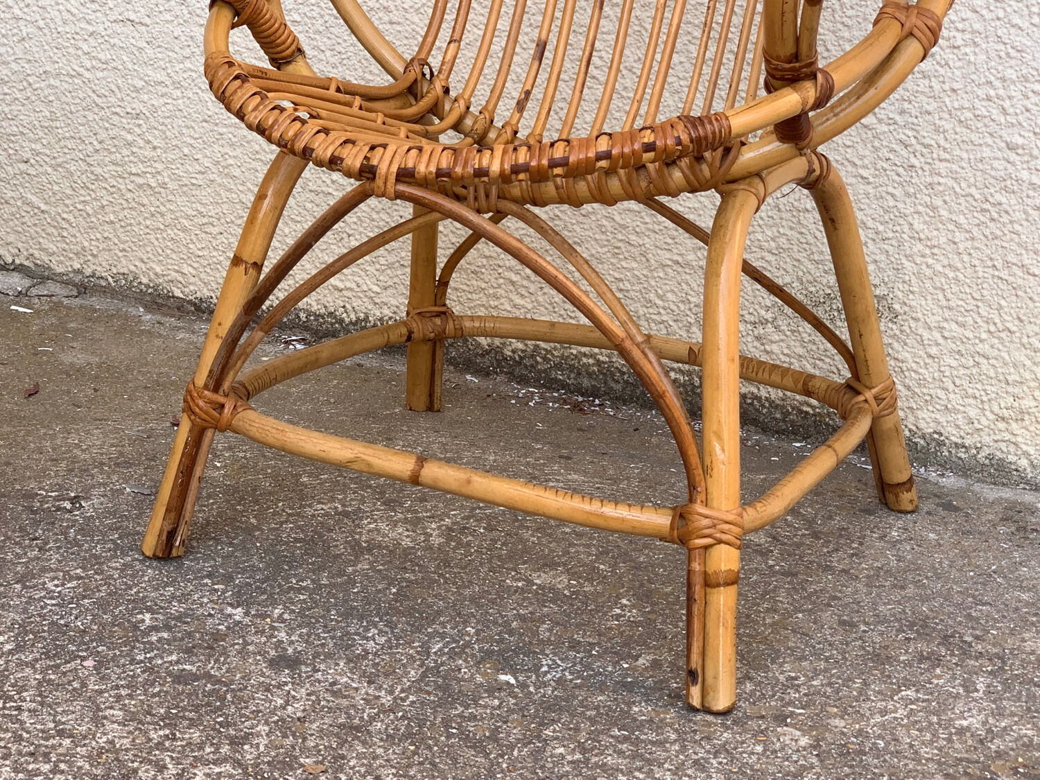 Pair of vintage shell armchairs 1950