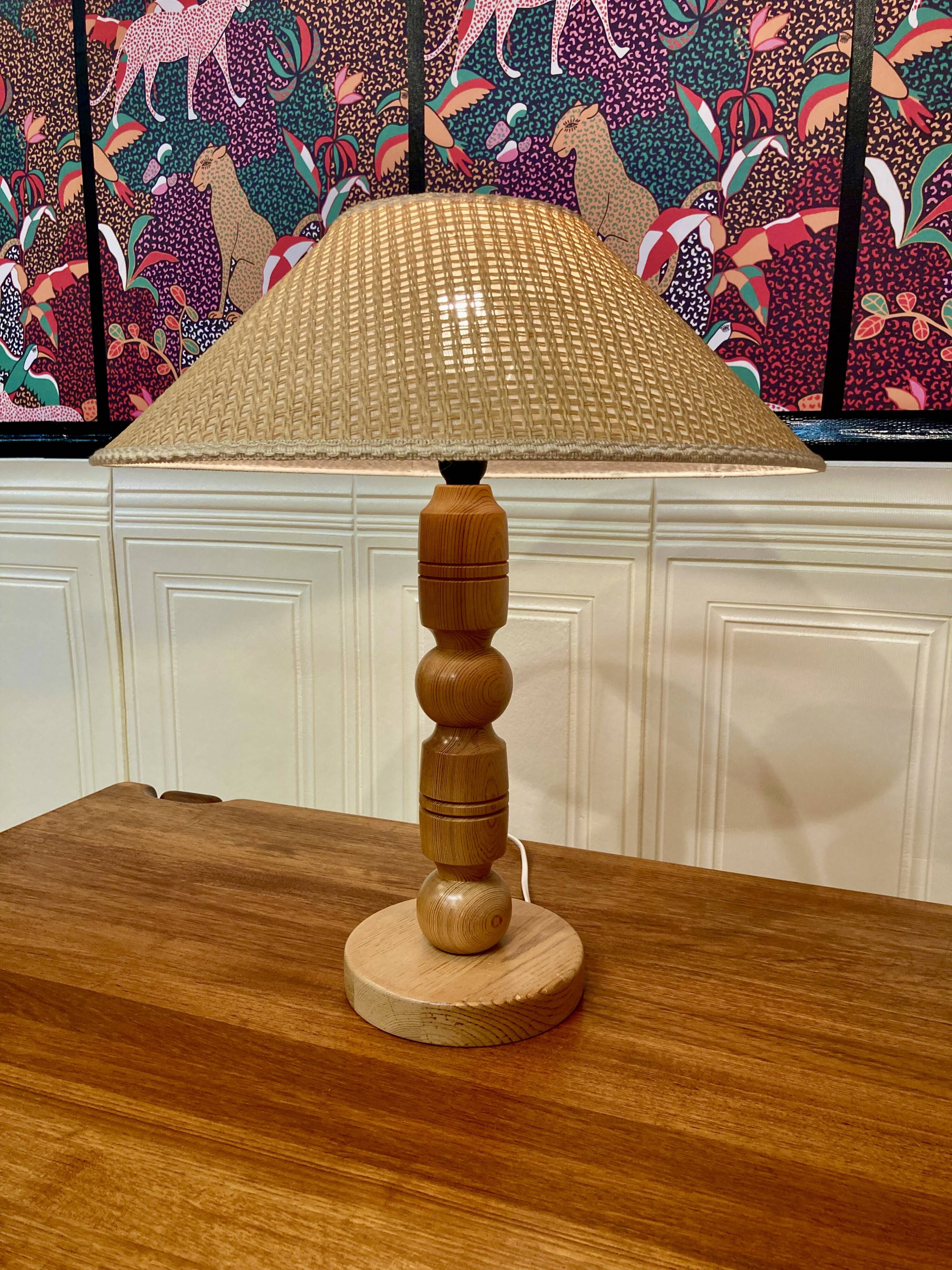 SOLID WOOD LAMP SCANDINAVIAN DESIGN 1960.