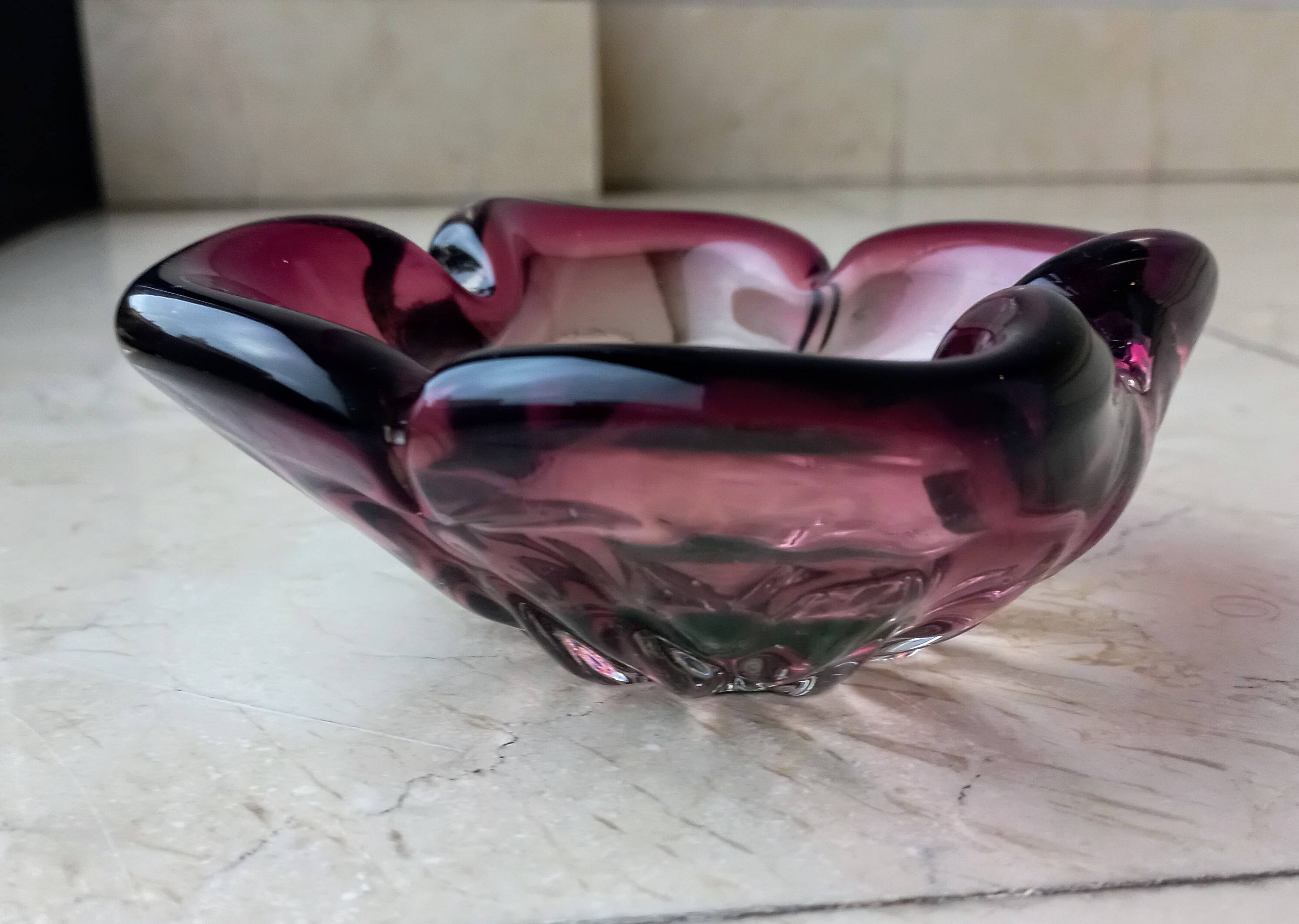 Cendrier en verre de Murano