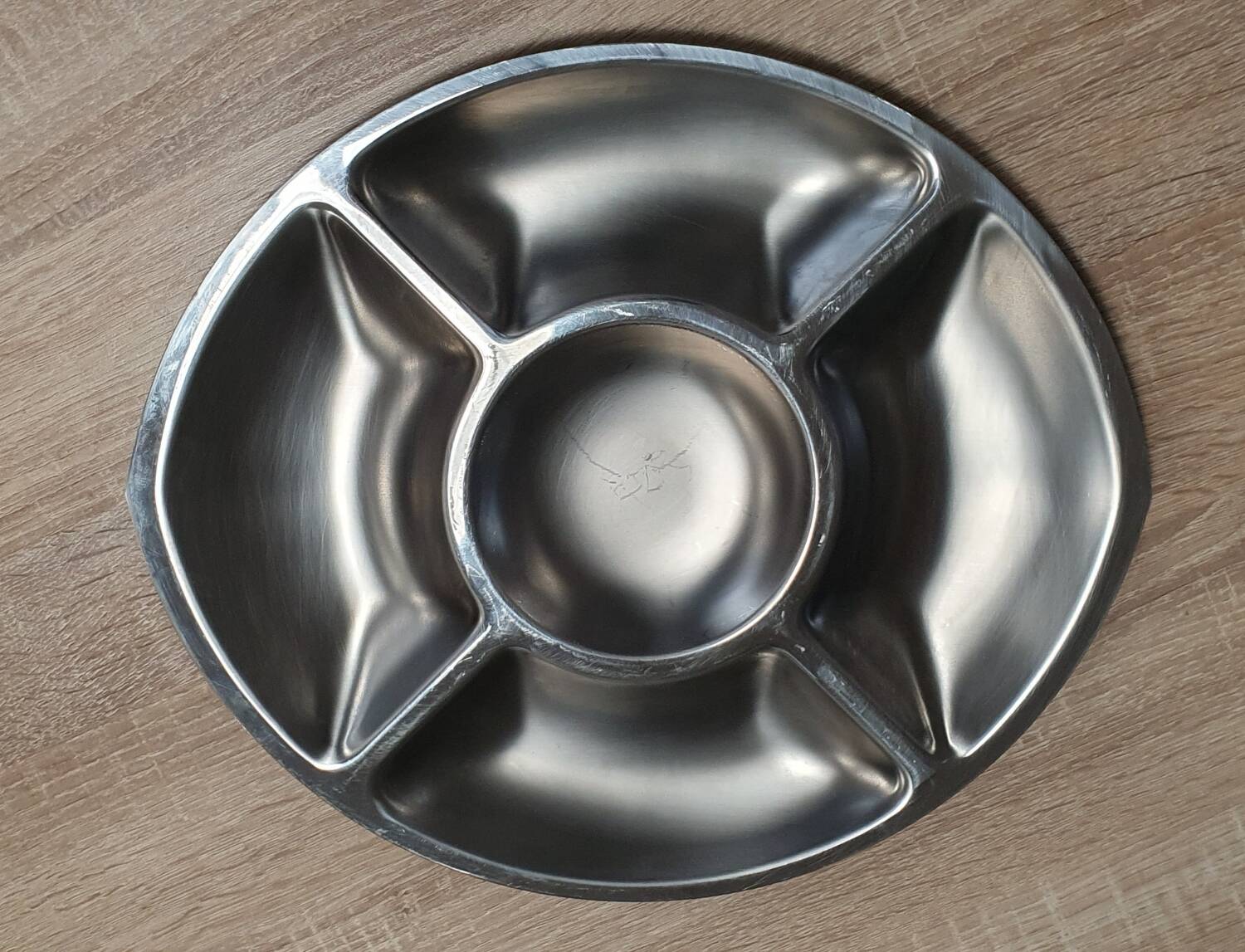 Stainless steel dish