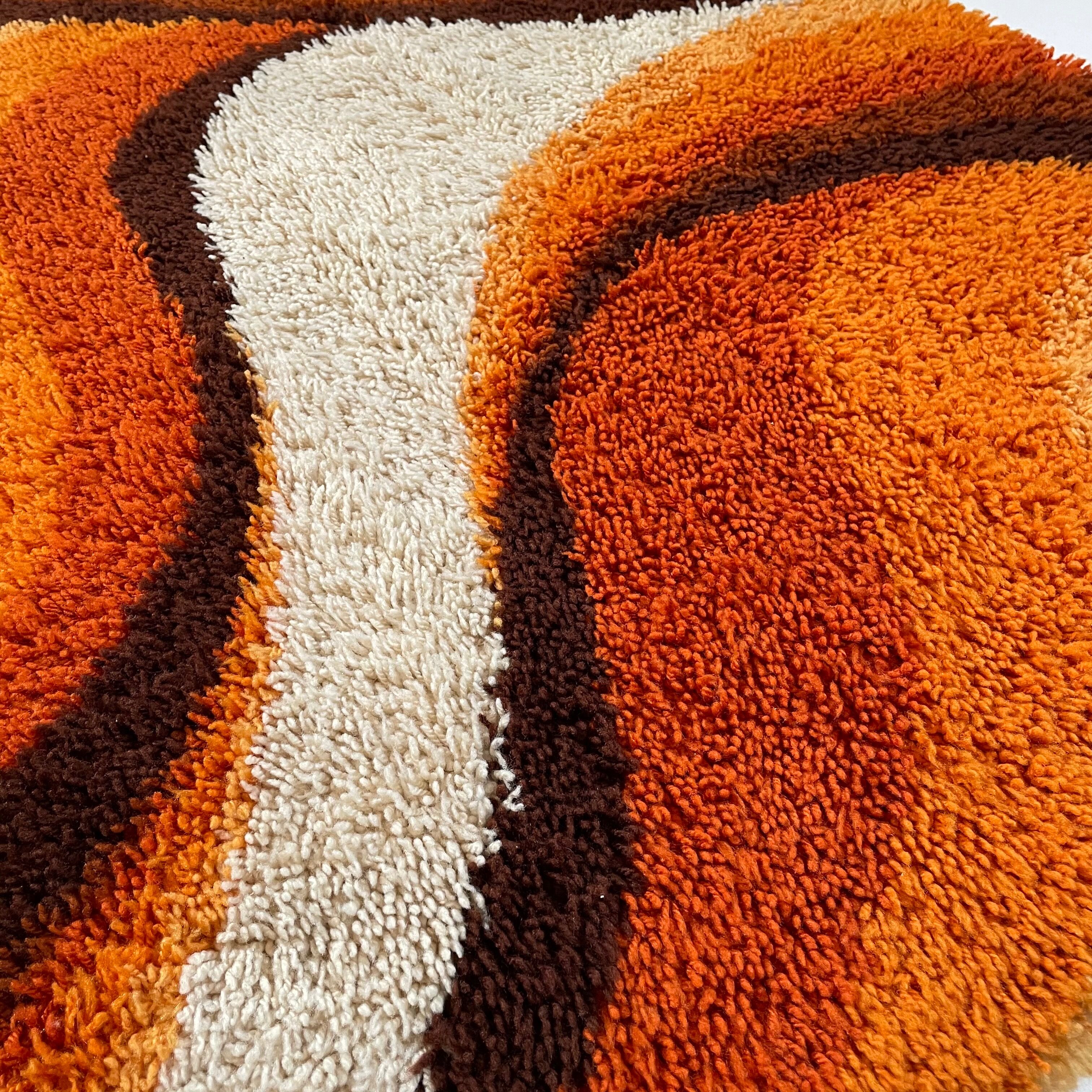 Large Psychedelic "WAVE"High Pile Rug by Prinstapijt Desso, Netherlands 1970s