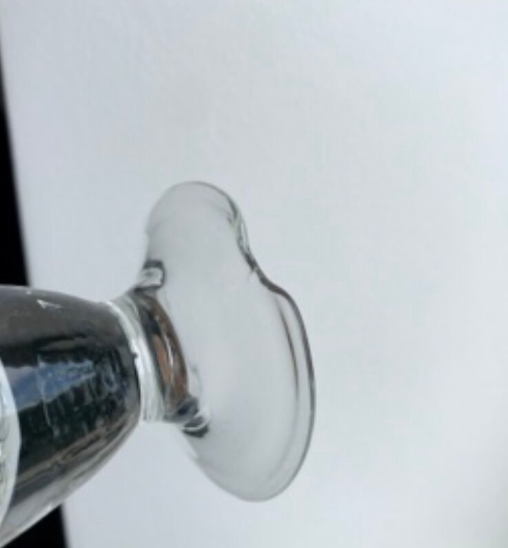 Set of 5 white wine glasses in molded glass and thick bottom 20s