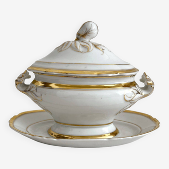 Sauce boat with lidded table sugar bowl in old empire porcelain, 19th century