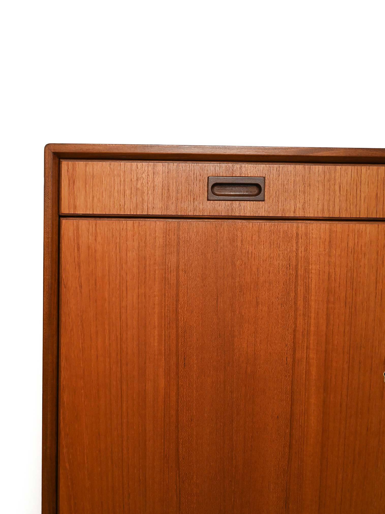 Buffet scandinave des années 1960-70 “Skaraborgs”