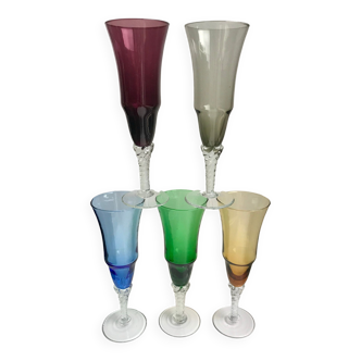 Set of 5 colorful champagne flutes feet worked 60-70s