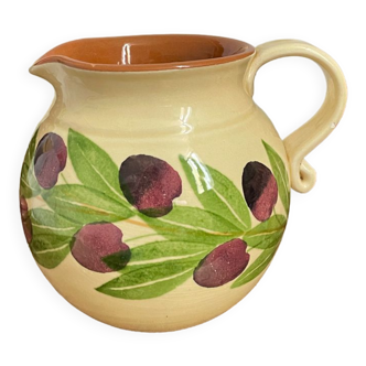 Provencal jug