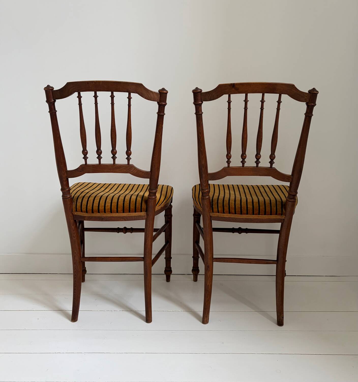 Pair of lovely Napoleon III / Louis XVI chairs - Striped velvet