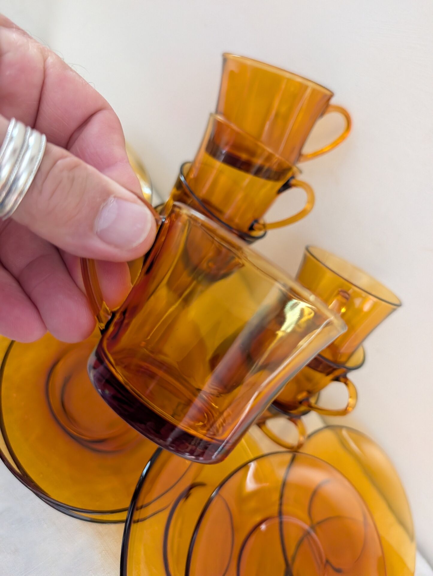 8 Duralex amber glass cups and saucers – France, 1970s