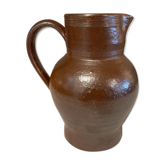 Antique Berry stoneware pitcher / jug / jug