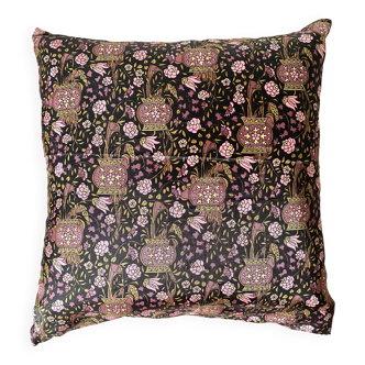 Silky vintage cushion 35X35